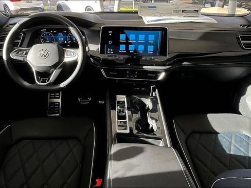 New 2026 Volkswagen Atlas Cross Sport SEL Premium R-Line image 14