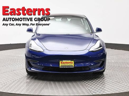 Used 2018 Tesla Model 3 Long Range AWD/4WD image 2