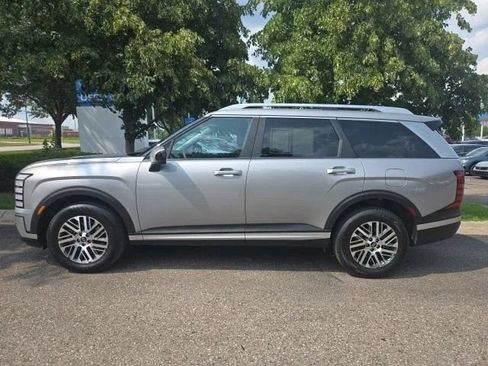 Used 2026 Hyundai Palisade SEL AWD/4WD image 2