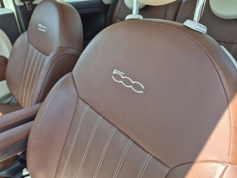 Used 2019 FIAT 500 Lounge FWD image 16