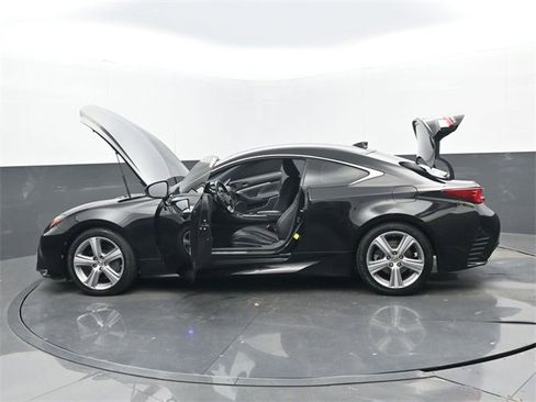 Used 2016 Lexus RC 200t 200t image 34