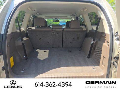Used 2015 Lexus GX 460 w/ Premium Package AWD/4WD image 37