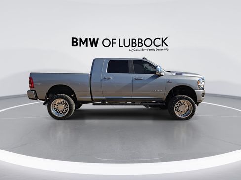 Used 2023 RAM 2500 Laramie AWD/4WD image 2