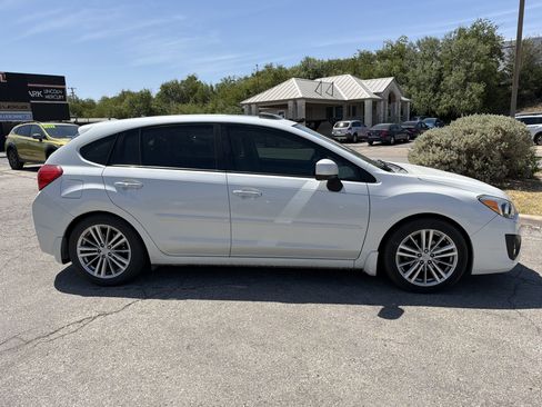 Used 2013 Subaru Impreza 2.0i Limited w/ Popular Pkg 1 AWD/4WD image 2