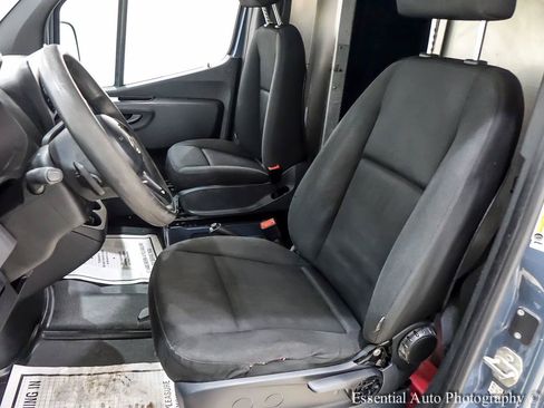 Used 2019 Mercedes-Benz Sprinter 170 image 7