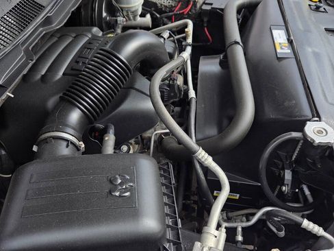 Used 2018 RAM 1500 Big Horn image 23