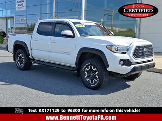 Certified 2019 Toyota Tacoma TRD Off-Road image 1