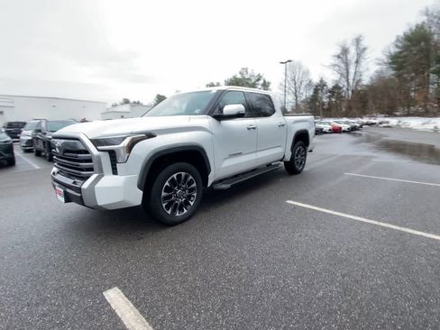 Used 2023 Toyota Tundra Limited w/ Power Package image 12