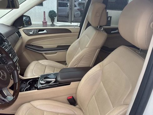 Used 2018 Mercedes-Benz GLS 550 4MATIC image 17
