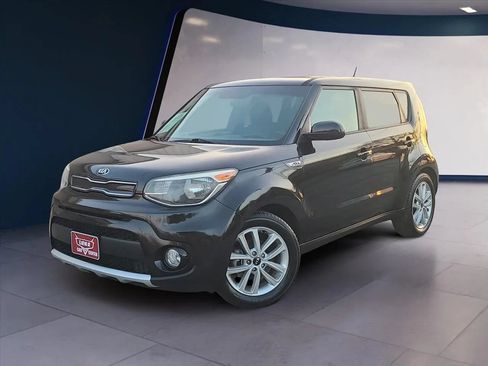 Used 2018 Kia Soul + FWD image 1