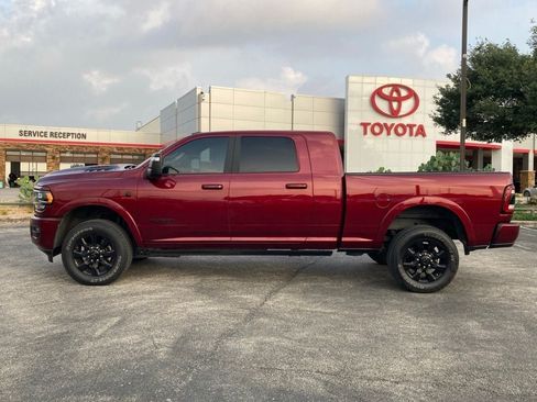 Used 2024 RAM 2500 Limited AWD/4WD image 8