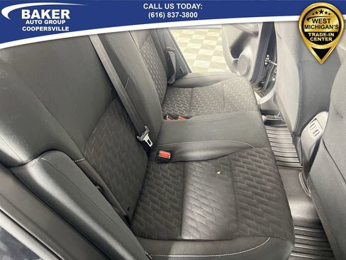 Used 2021 Nissan Kicks SV image 25