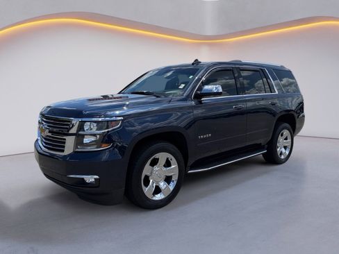 Used 2017 Chevrolet Tahoe Premier AWD/4WD image 7