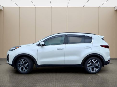 Used 2022 Kia Sportage EX w/ EX Technology Package AWD/4WD image 10