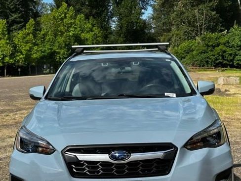 Used 2019 Subaru Crosstrek Hybrid w/ Moonroof Package w/Navigation AWD/4WD image 3