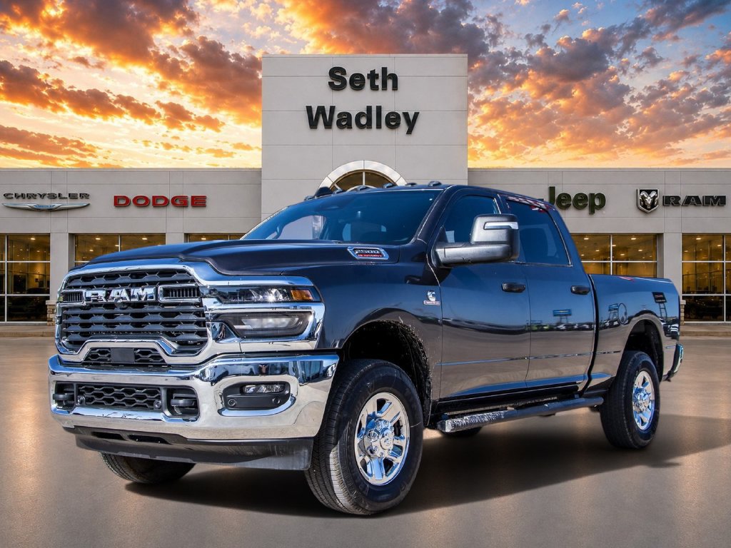 Used 2025 RAM 2500 Tradesman AWD/4WD image 3