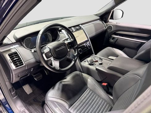 Used 2023 Land Rover Discovery HSE R-Dynamic AWD/4WD image 9