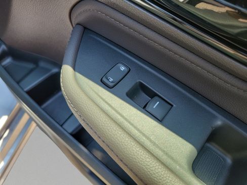 Used 2024 Honda Odyssey Touring image 22