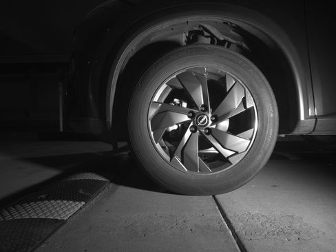 Used 2025 Nissan Rogue SV image 12