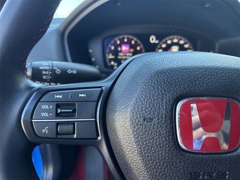 Used 2023 Honda Civic Type R image 25