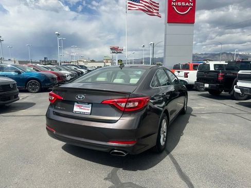 Used 2017 Hyundai Sonata SE FWD image 10