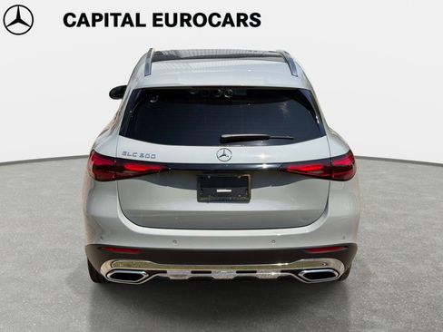 New 2026 Mercedes-Benz GLC 300 image 6