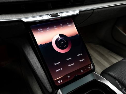 Used 2022 Lucid Air Dream Edition image 61