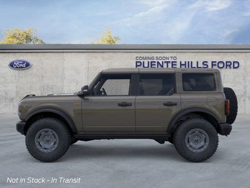 New 2025 Ford Bronco Badlands AWD/4WD image 3