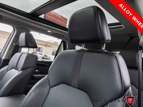 Used 2024 Honda Pilot Touring image 26