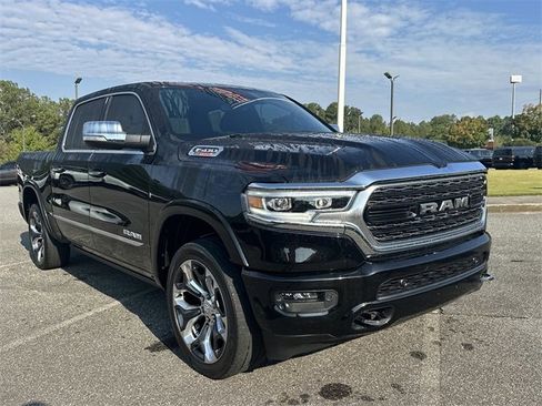 Used 2022 RAM 1500 Limited w/ Body Color Bumper Group image 3