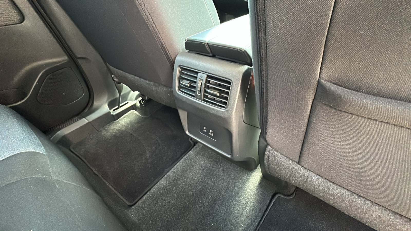 Certified 2023 Nissan Rogue SV AWD/4WD image 24