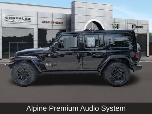 Used 2021 Jeep Wrangler Unlimited Sahara w/ Uconnect 4C Nav & Sound Group AWD/4WD image 7