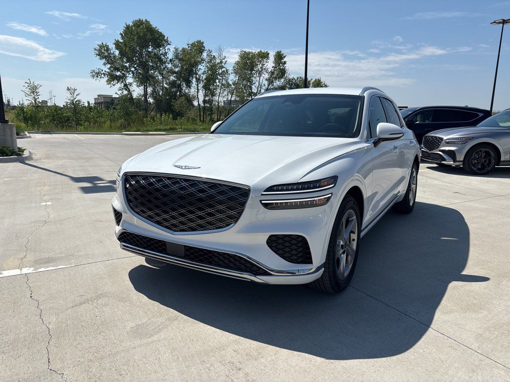 Certified 2026 Genesis GV70 2.5T AWD/4WD image 1