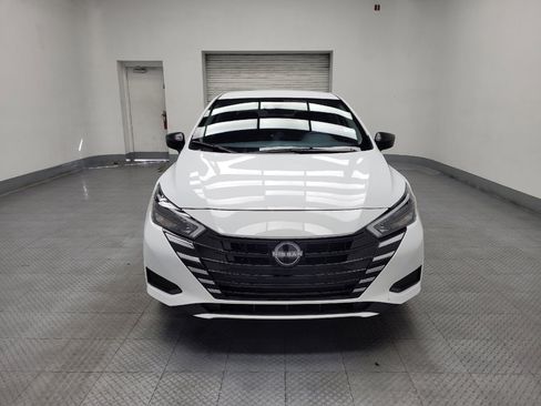 Used 2025 Nissan Versa S w/ Trunk Package image 14