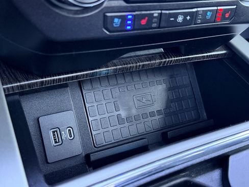 Used 2020 Ford F350 Lariat image 31