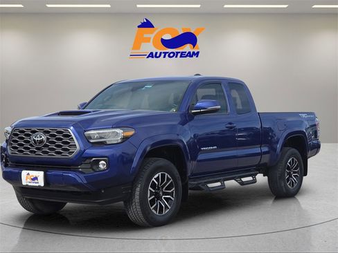 Certified 2023 Toyota Tacoma TRD Sport image 1