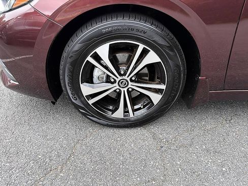 Certified 2023 Nissan Sentra SV w/ All-Weather Package FWD image 9