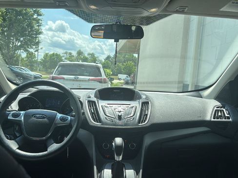 Used 2015 Ford Escape SE AWD/4WD image 21