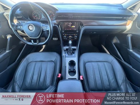 Used 2020 Volkswagen Passat 2.0T SEL image 20