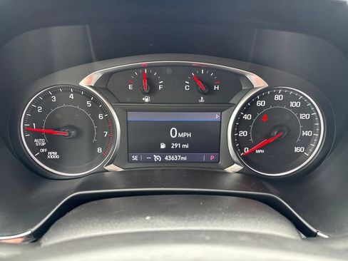 Used 2024 Chevrolet Blazer LT AWD/4WD image 13