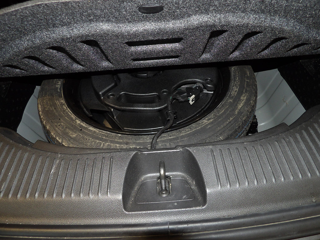 Used 2016 Buick Encore AWD image 19
