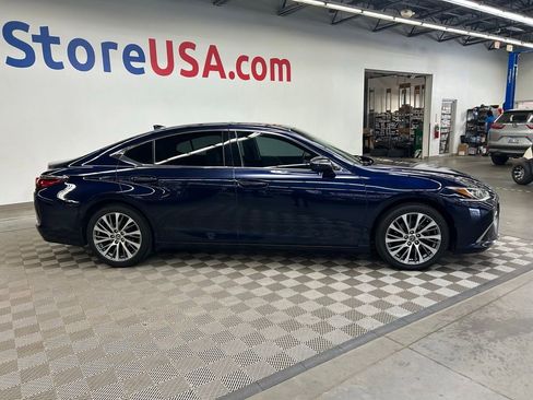 Used 2019 Lexus ES 350 w/ Premium Package FWD image 13