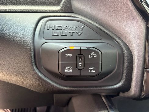 Used 2025 RAM 2500 Laramie AWD/4WD image 14