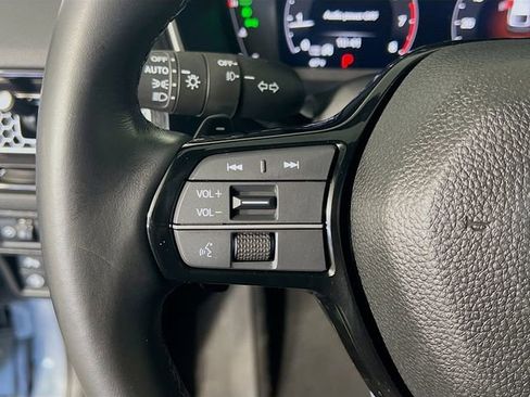 Used 2023 Honda Civic LX image 16