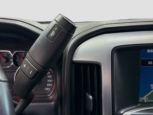 Used 2015 GMC Sierra 1500 SLT w/ Suspension Package, Off-Road image 21