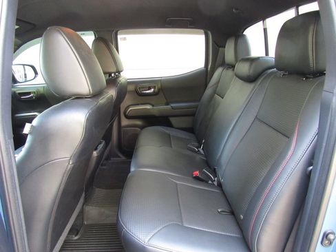 Certified 2018 Toyota Tacoma TRD Pro AWD/4WD image 19