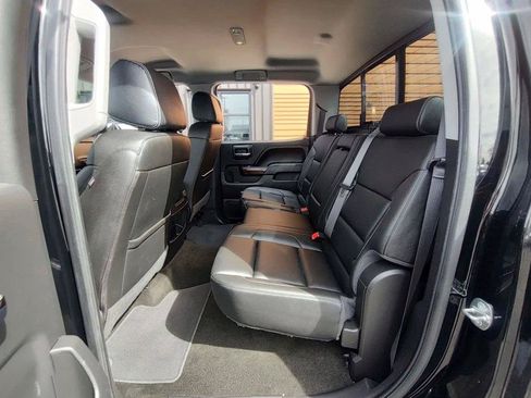 Used 2017 GMC Sierra 1500 SLT w/ SLT Preferred Package AWD/4WD image 23