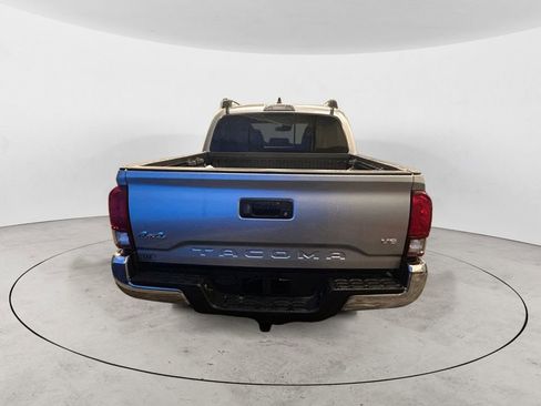 Certified 2023 Toyota Tacoma SR5 image 3