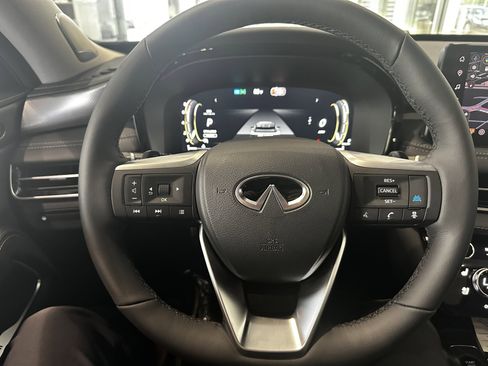 New 2026 INFINITI QX60 Luxe image 14