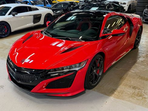 Used 2017 Acura NSX AWD/4WD image 12
